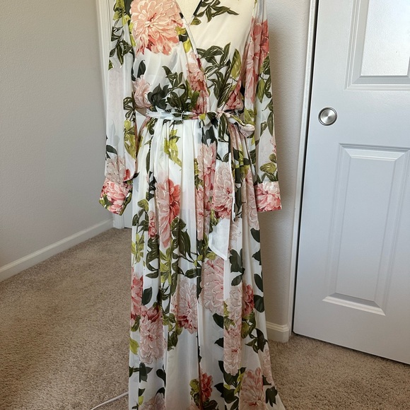 Alexa B Nites Maxi Floral Dress - Picture 4 of 9
